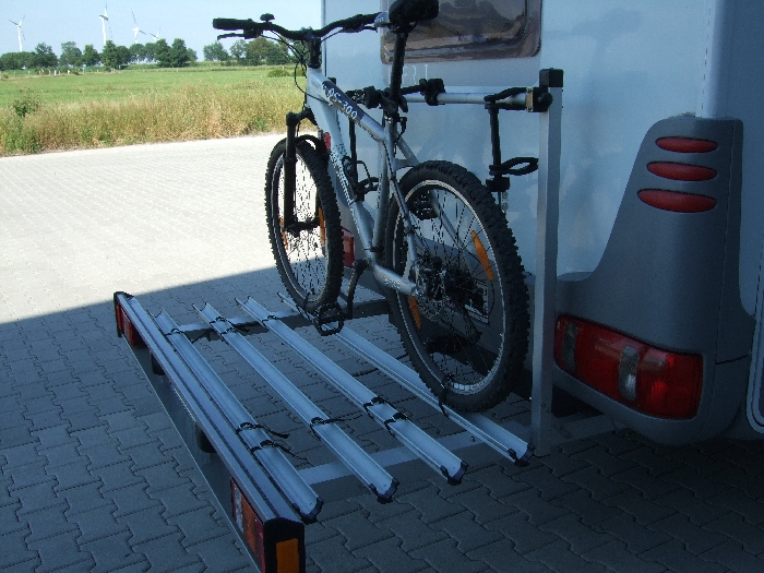 ALUTRANS Premium Wohnmobil Fahrradträger für 4 Fahrräder o. E-Bike spez. für Renault Master Bj. 2010- ohne AHK