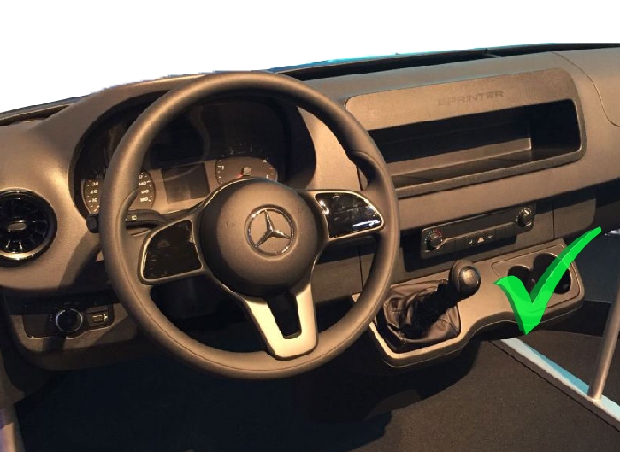 Mercedes Sprinter Bj. 2018-, Modelle 209-324, m. Heckantrieb, Fach rechts, Radstand 3665-4325mm, passende Zusatz-Luftfederung 8 Zoll Zweikreis Doppelfaltenbalg- Anlage, Semi Air Komfortset, syst. LF1